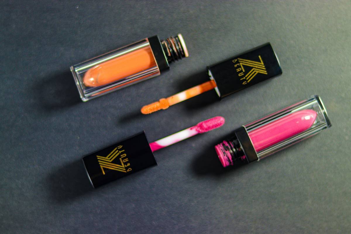 The Beauty Makeup Tool That Actually Blends Like a Pro (Spoiler: It’s Not Your Fingers)