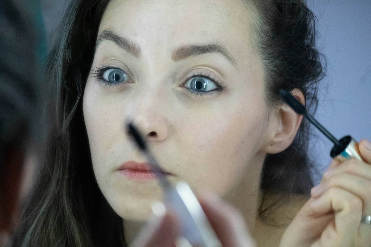 The Ultimate Guide to Choosing the Best Blending Makeup Tool (So You Never Cake Again)