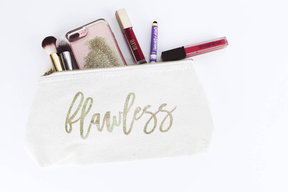 Why Your Routine Is Failing Without an Essential Cosmetic Blender (And How to Fix It)